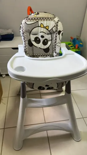 Cadeira de Alimentação Galzerano Panda - R$ 200