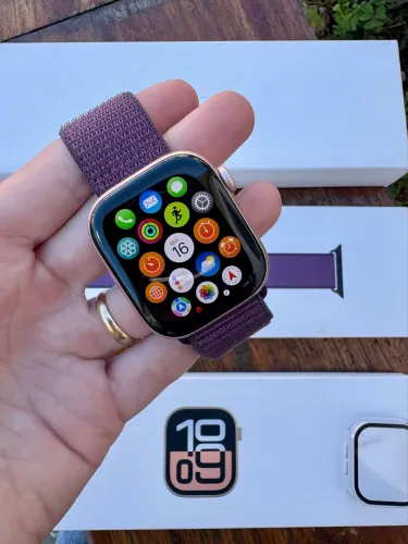 Apple Watch Series 10 42mm - Estado de Novo