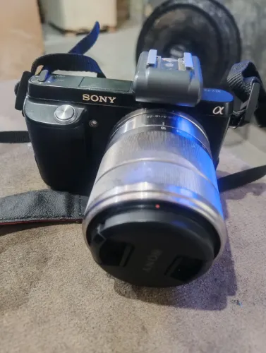 Câmera Sony Nex f3 (LEIA A DESCRIÇÃO) (ACEITO OFERTAS))