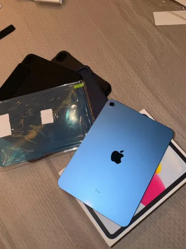 IPAD 10gn COMPLETO E 3 capas com carregador