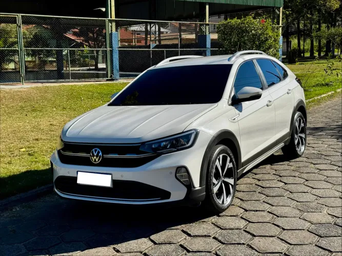 Volkswagen Nivus Highline 1.0 200 TSI Flex AUT 2021