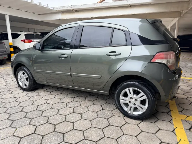 Chevrolet Agile LTZ 1.4 MPFI 8V Flexpower 5P 2011