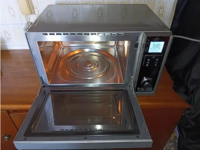Forno Elétrico + Combo (4 X 1) Inox LG 32L
