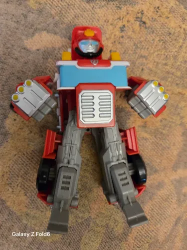 Bonecos Transformers 