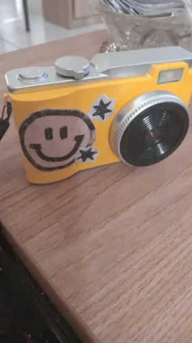 Câmera compacta 65 megapixel com Caixa e acessórios 