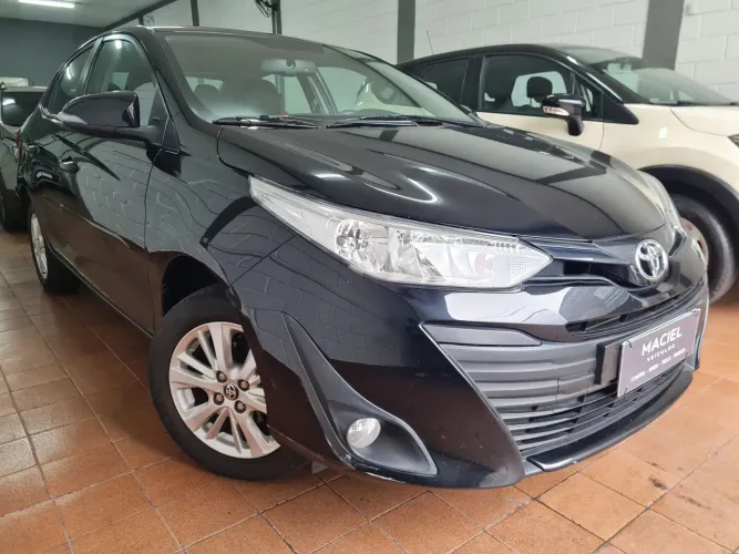 Toyota Yaris XL Sedan 1.5 Flex 16V 4P Aut. 2019