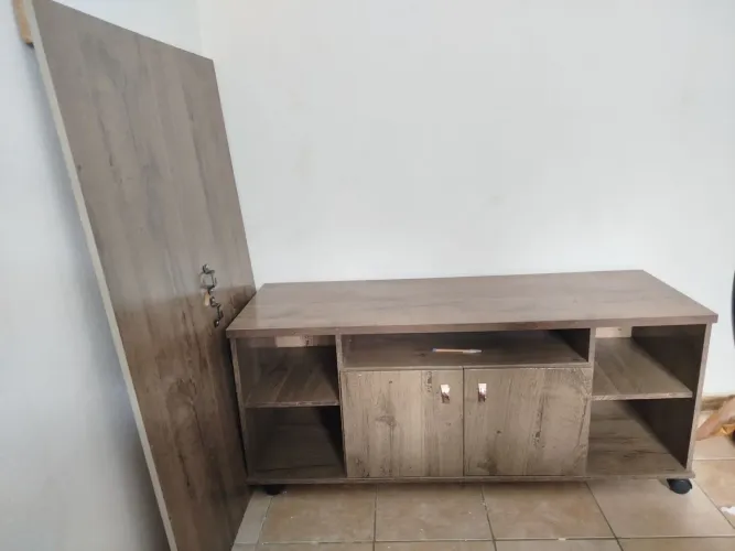 RACK (estante)  E PAINEL DE TV