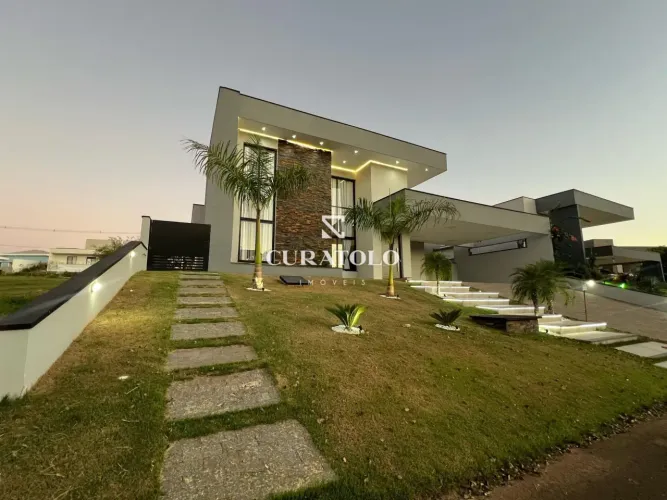Casa em condomínio à venda com 3 quartos e 5 vagas em Salto, Condomínio Palmeiras Imperiai