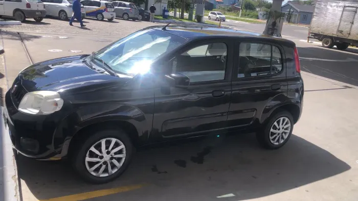 Fiat Uno Vivace 1.0 EVO Fire Flex 8V 3P 2015