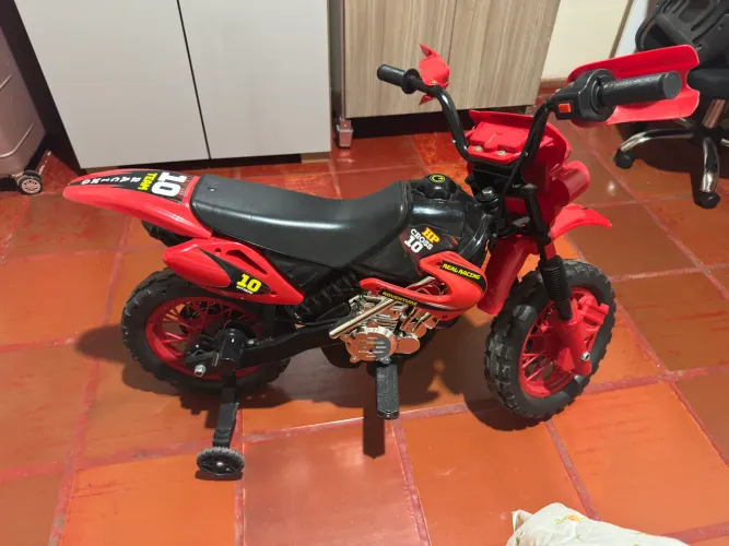 Moto Elétrica Motocross Vermelha Cuty 6v Recarregável