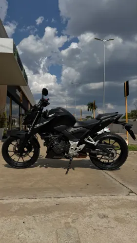 CB 300F Twister Flex CBS 2025/2026 | 22.500 km | Pneus Novos | Impecável