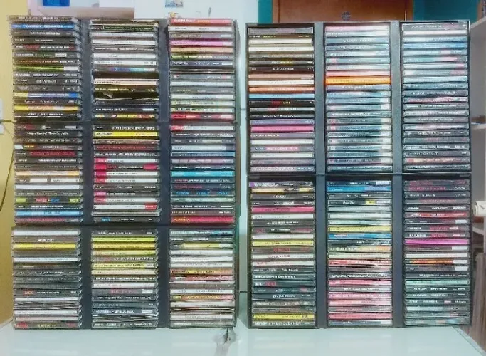 CDs de rock. Coleção particular