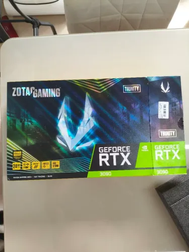 RTX 3090 ZOTAC PLACA DE VÍDEO(MUITO POUCO USADA)
