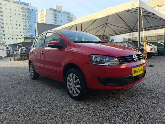 Volkswagen Fox 1.0 MI Total Flex 8V 5P 2014