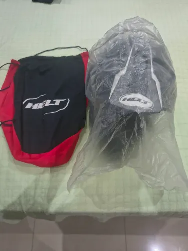 Capacete Helt tamanho 58 , duas viseiras 