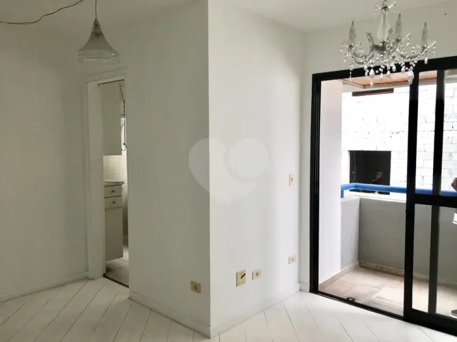 Apartamento com 2 quartos para locação em Pinheiros - SP