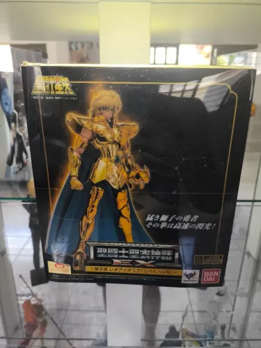 Cloth Myth Aioria de Leão Ex Bandai Revival