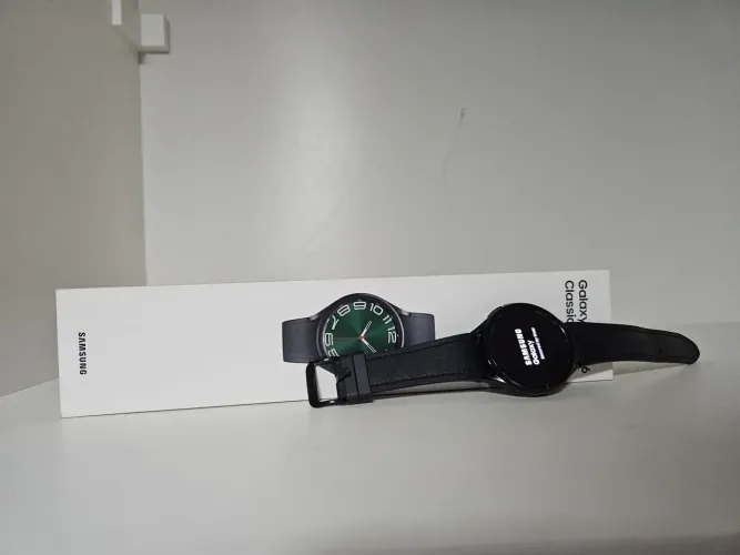 Samsung Galaxy Watch 6 Classic 47 mm LTE - Preto