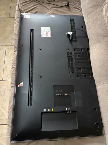 Vendo duas tvs Samsung com defeito !!