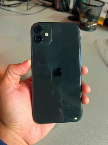 Iphone 11 64gb - 82 bateria