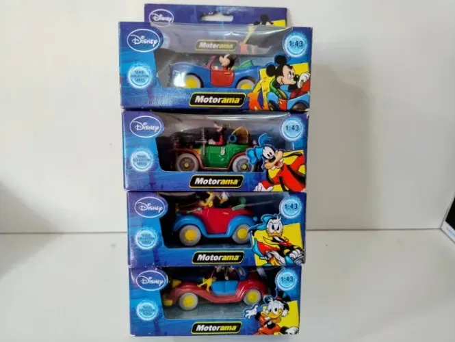 DISNEY - MOTOROMA - MICHEY,PATETA, TIO P E DONALD