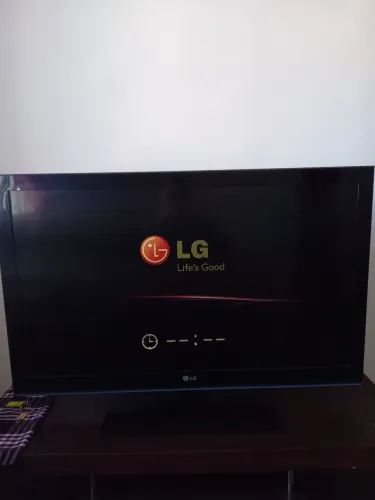 TV LG. 40 polegadas 