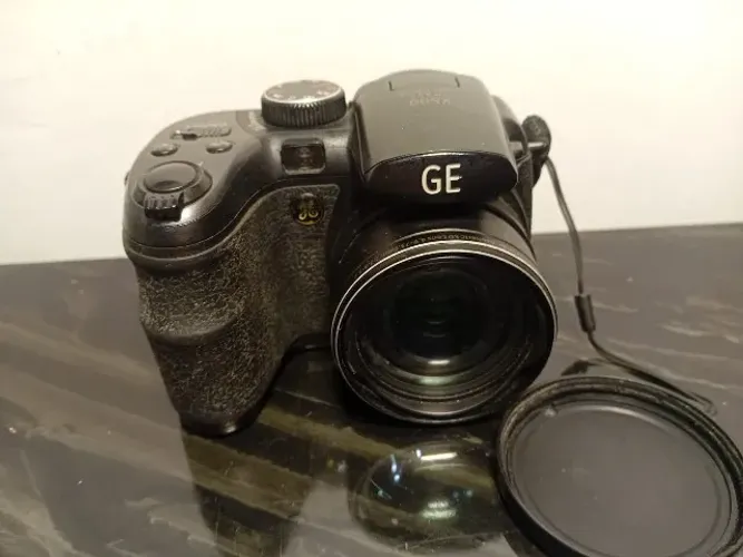 Câmera digital GE x500 para conserto 