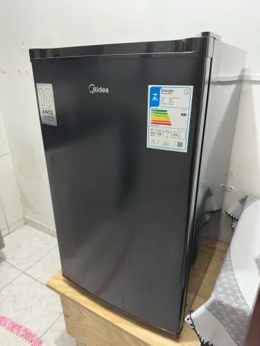 Mini Geladeira Midea FrossFree 124L
