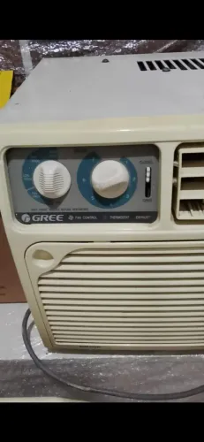 AR-CONDICIONADO DE JANELA GREE 5.600 BTUs - 127V