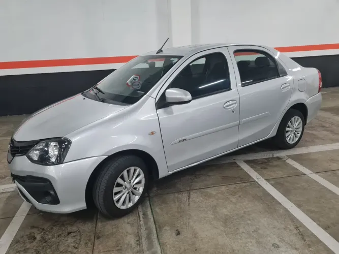 Toyota Etios X Sedan 1.5 Flex 16V 4P Aut. 2019