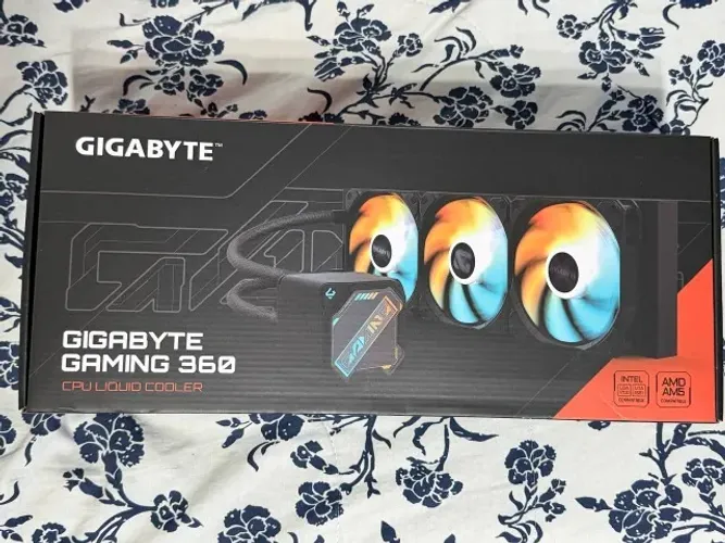 Water Cooler Gigabyte Gaming 360, ARGB, 360mm, AMD e Intel, Preto