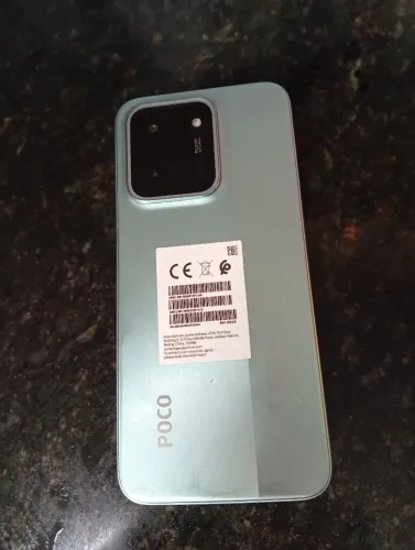 Celular poco