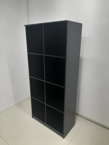 Armário guarda volume