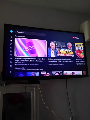 Tv LG 43 Polegadas, acompanha o Xbox para transformar em 4 K, ideal também para câmara.