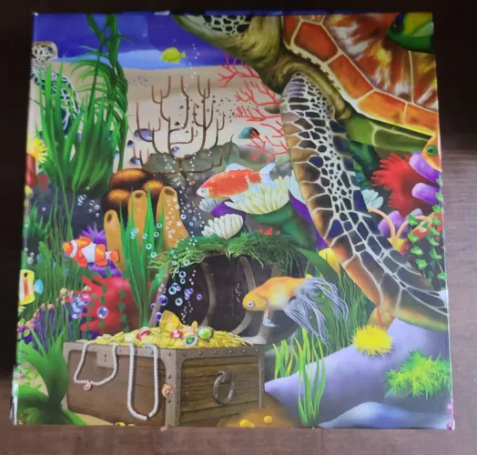 quebra-cabeça com o tema "Vida Oceânica" (Ocean Life). 1000 peças (completo)