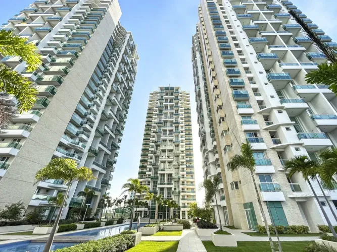 Apartamento no Luciano Cavalcante com 104m2 de área, projetado, 3 suítes, 2 vagas e lazer
