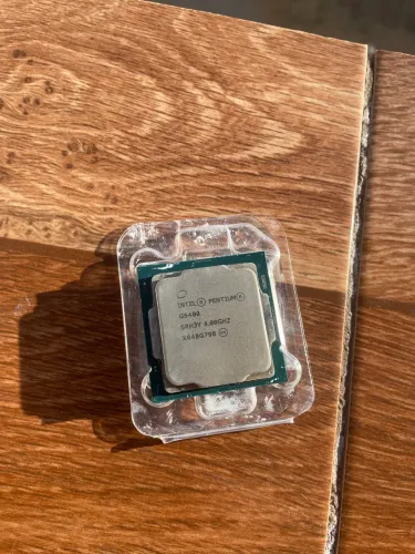 Processador Intel Pentium Gold G6400
