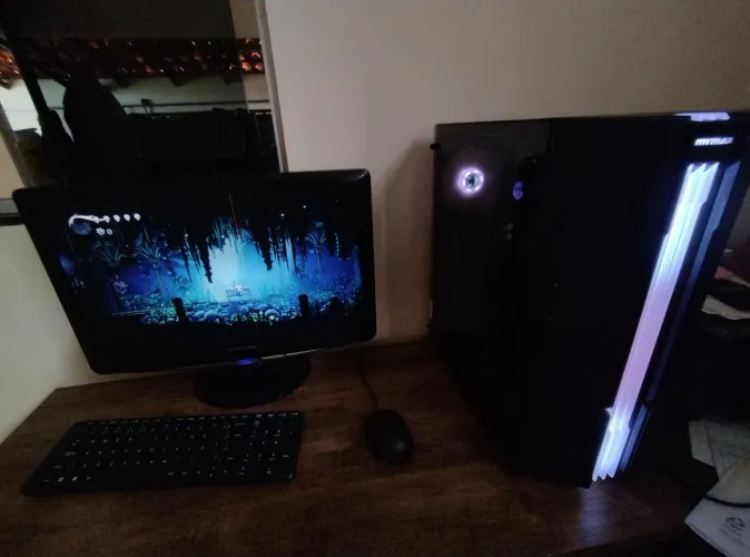 PC Completo i5 512GB Novo + Monitor 20" Samsung - Já com Jogos - Anápolis