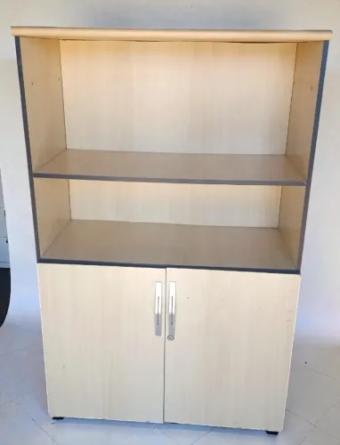 Armário multiuso de mdf, em ótimo estado, 90x1,45x40.