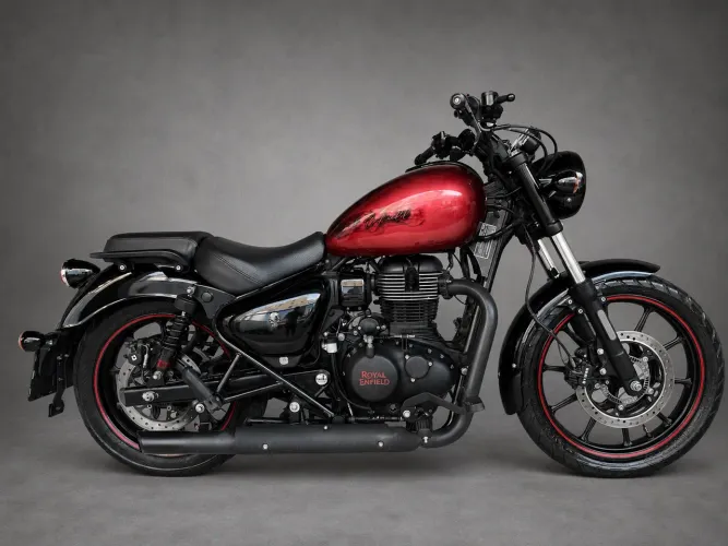 Meteor 350 - Toda customizada 