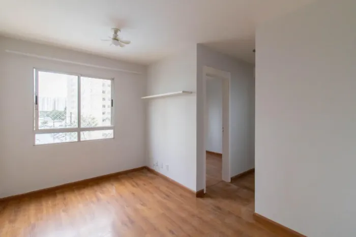 Apartamento com 2 Quarto(s) e 1 banheiro(s) para Alugar, 44 m² por R$ 1630 / Mês
