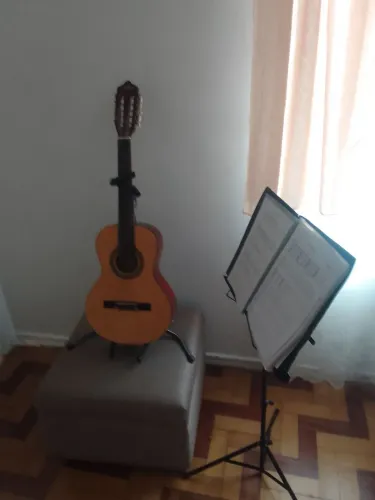 Aulas de viola caipira.Toque sua primeira musica método fácil.
