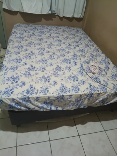Cama box + colchão