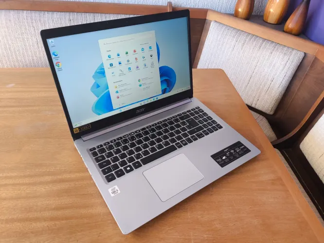 Notebook Acer i5 de décima geração, SSD M2 nvme de 256 GB, 8 de RAM, Windows 11