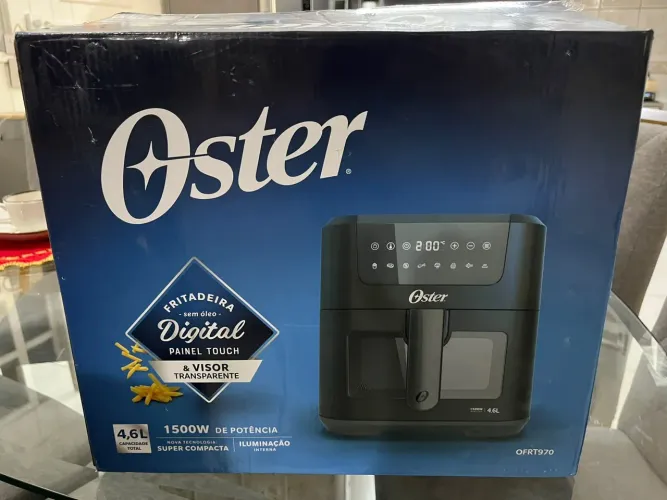 Air Fryer Oster 4,6 Litros 127V com visor digital 1500W