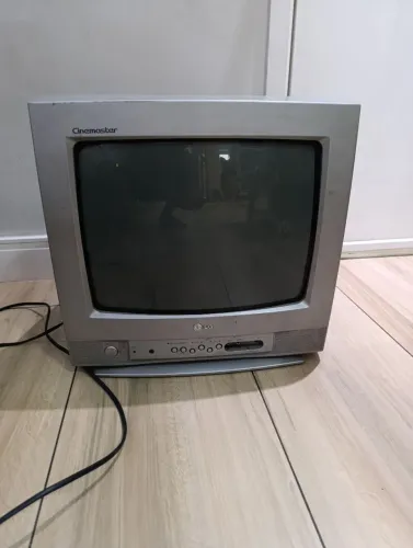 Tv 14 crt LG cinemaster