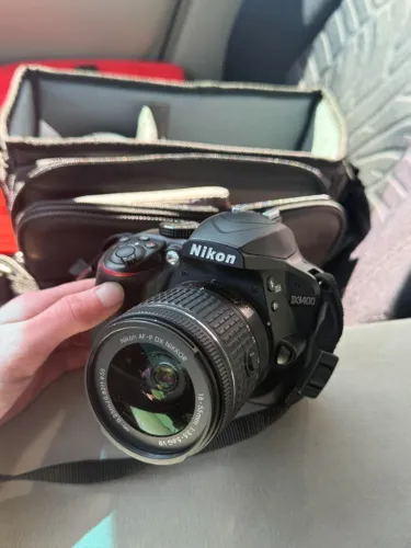 Câmera Nikon D3400 DSLR