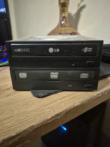 Leitor de DVD (envio via olx)