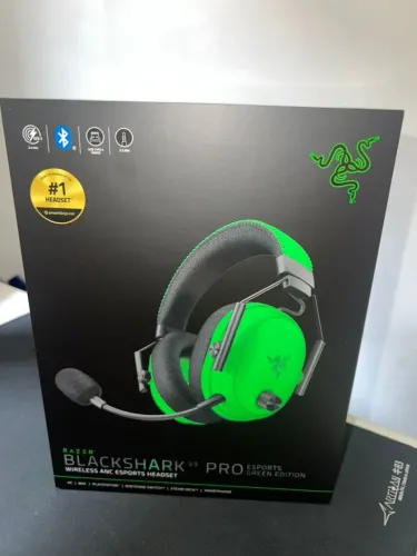 RAZER BLACKSHARK V3 PRO