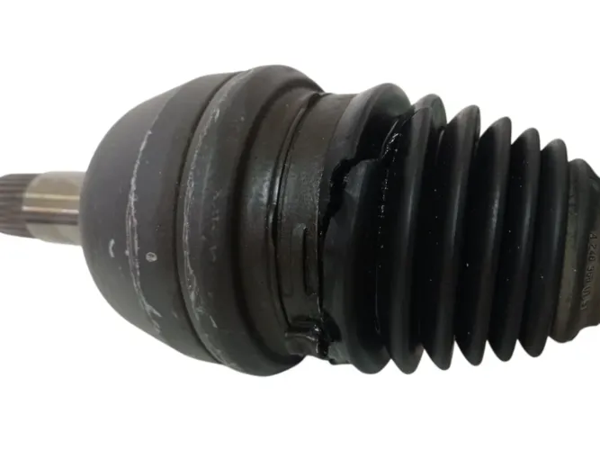 Homocinética Esquerdo Mercedes A200 1.6 Turbo Aut 2014